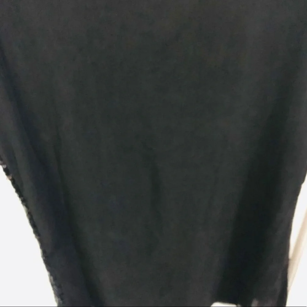 Black sequins top - Picture 5 of 6